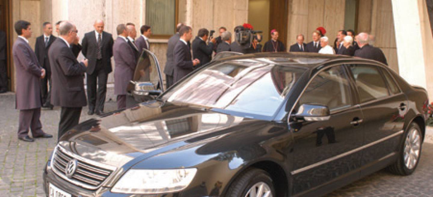 phaeton_papa_1_1440x655c.jpg