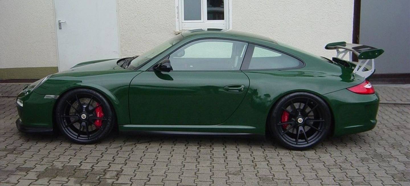 porsche-911-gt3-british-green-2