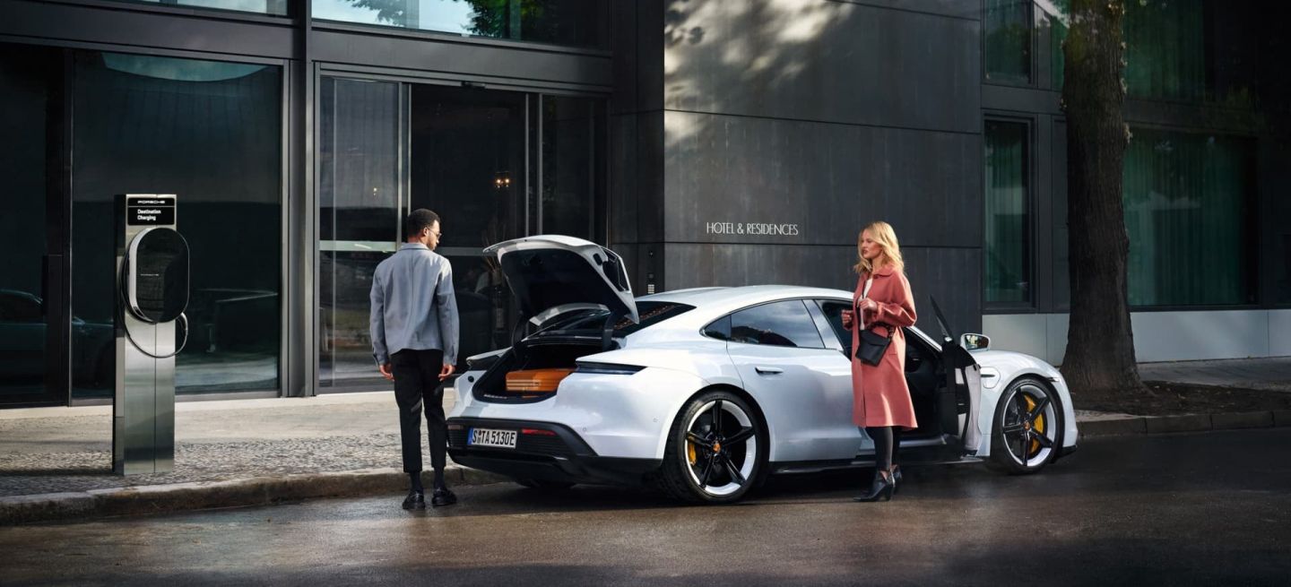 Porsche Destination Charging Taycan 0320 01 Porsche Destination Charging Taycan 0320 01