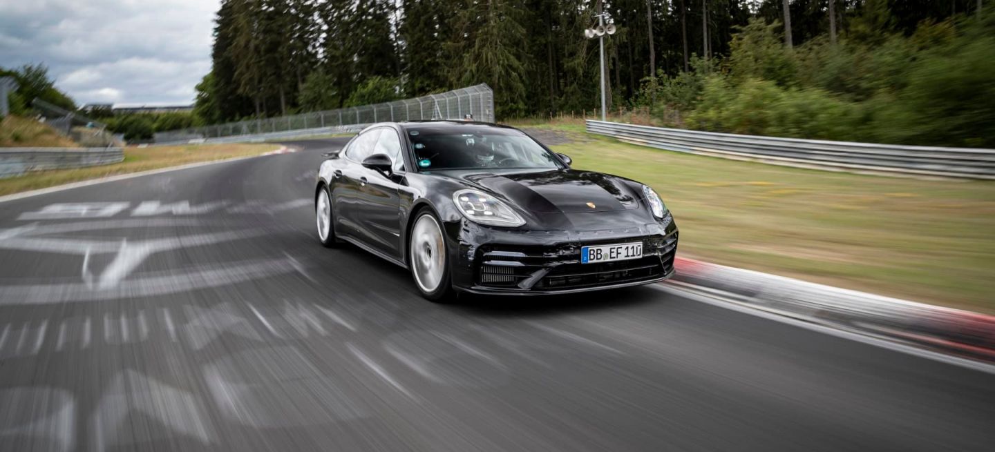 Porsche Panamera Nurburgring Nuevo Record 01 Porsche Panamera Nurburgring Nuevo Record 01