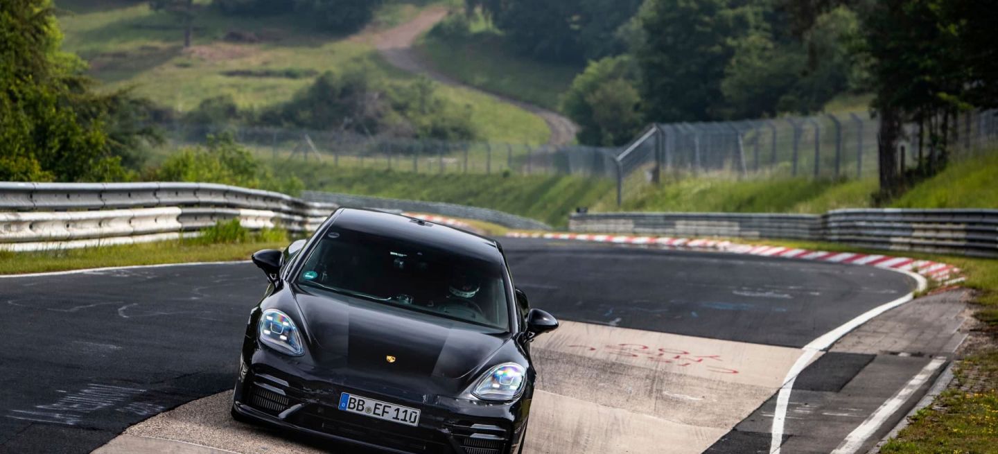 Porsche Panamera, Rekordfahrt Nordschleife 2020 Foto: Gruppe C Photography Porsche Panamera, Rekordfahrt Nordschleife 2020 Foto: Gruppe C Photography