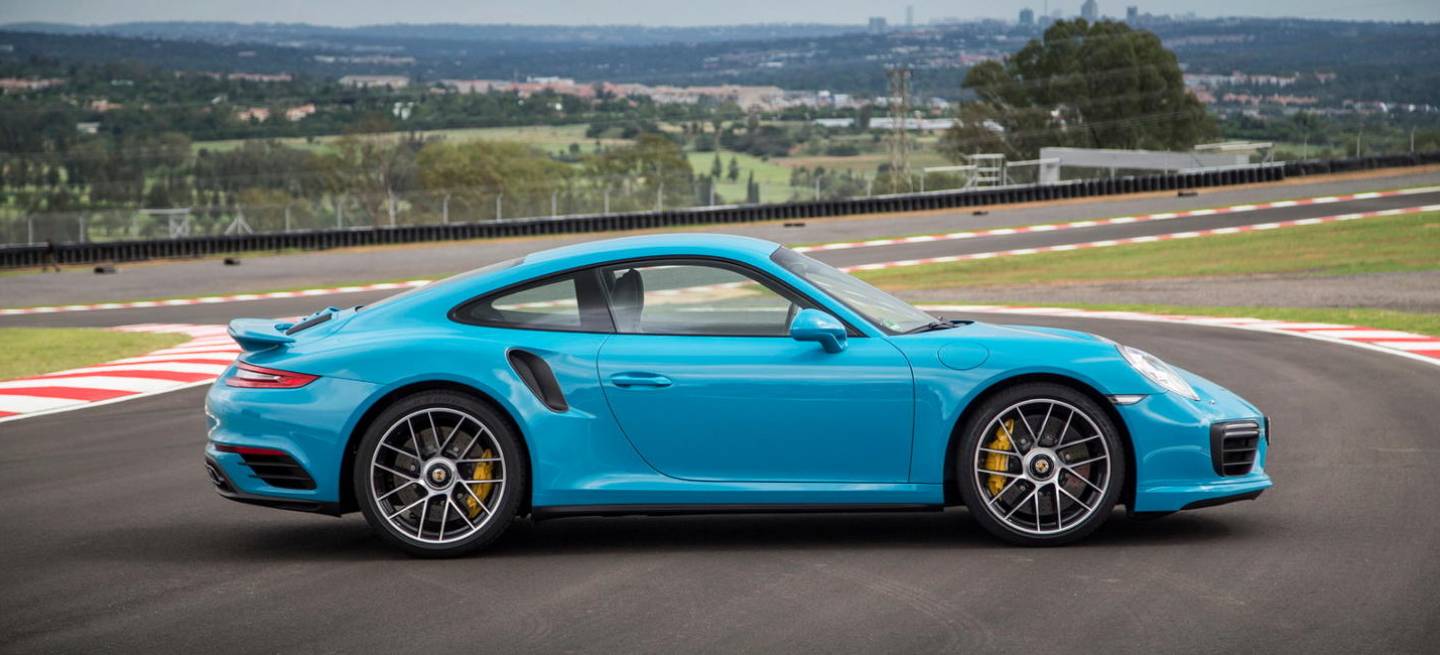 porsche_911_turbo_2016_DM_gallery_3