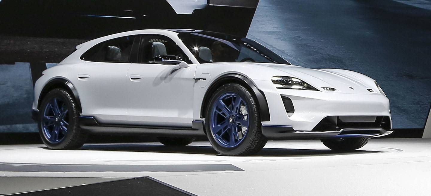 porsche_mission_e_cross_turismo_video_salon_de_ginebra
