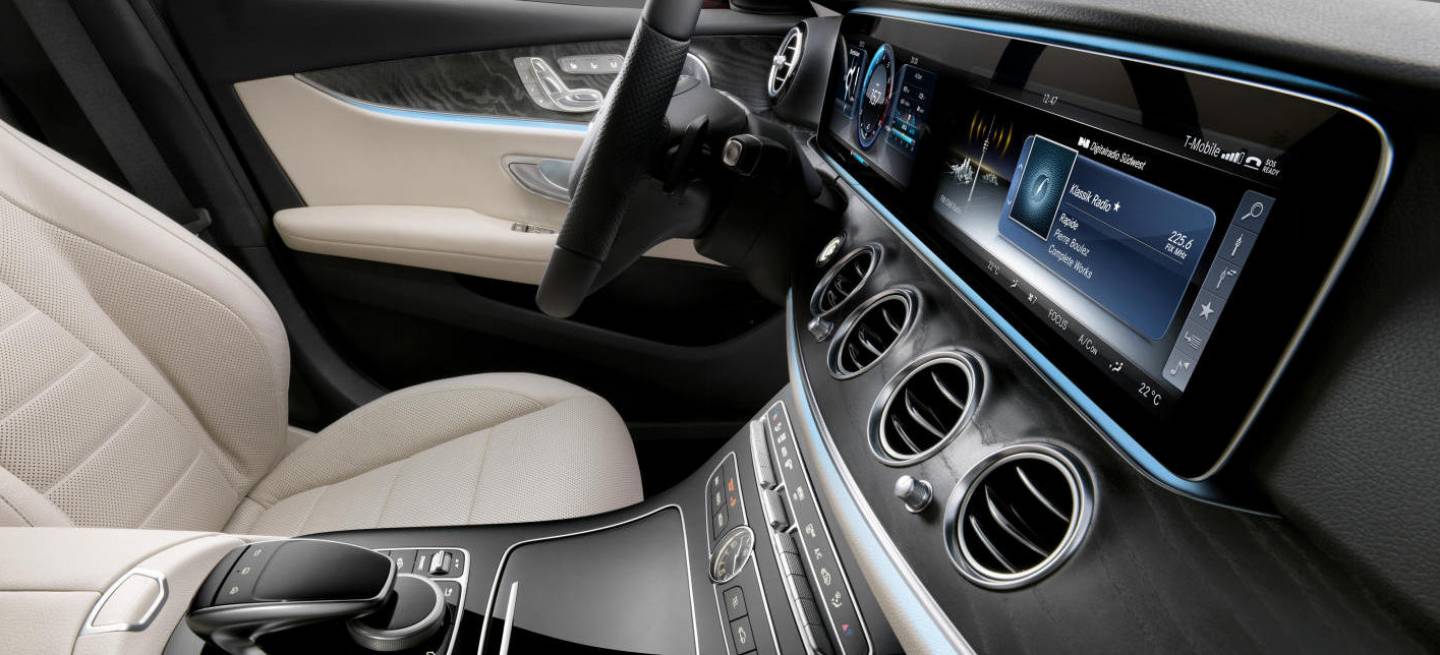 portada_Mercedes_Clase_e_2016_interior_adelanto_dm_16