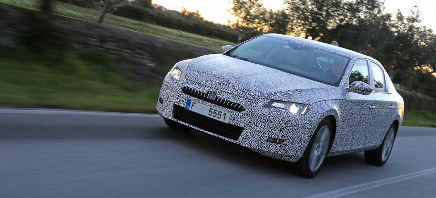 portada_breve_skoda_Superb_17_febrero_DM_1
