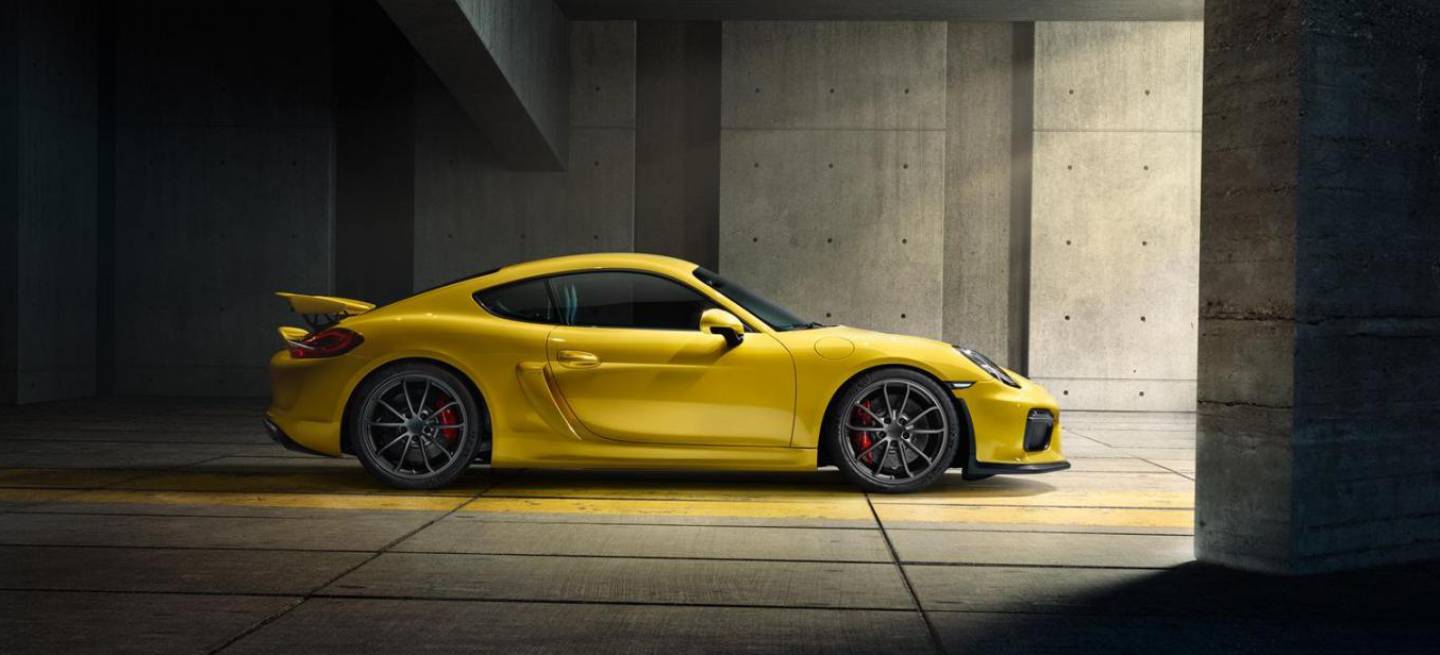 portada_breve_video_porsche_Cayman_gt4_2015_gallery_DM_15