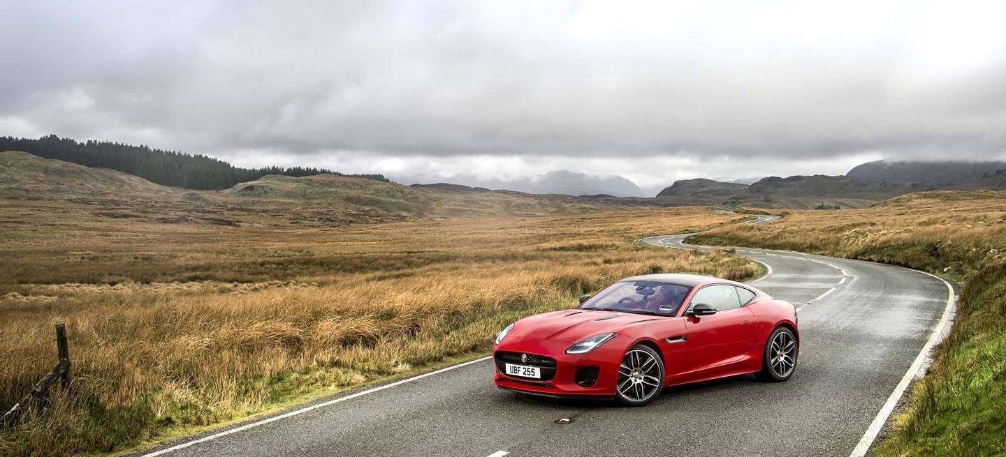 portada_jaguar-f-type-cuatro-cilindros-2017-014