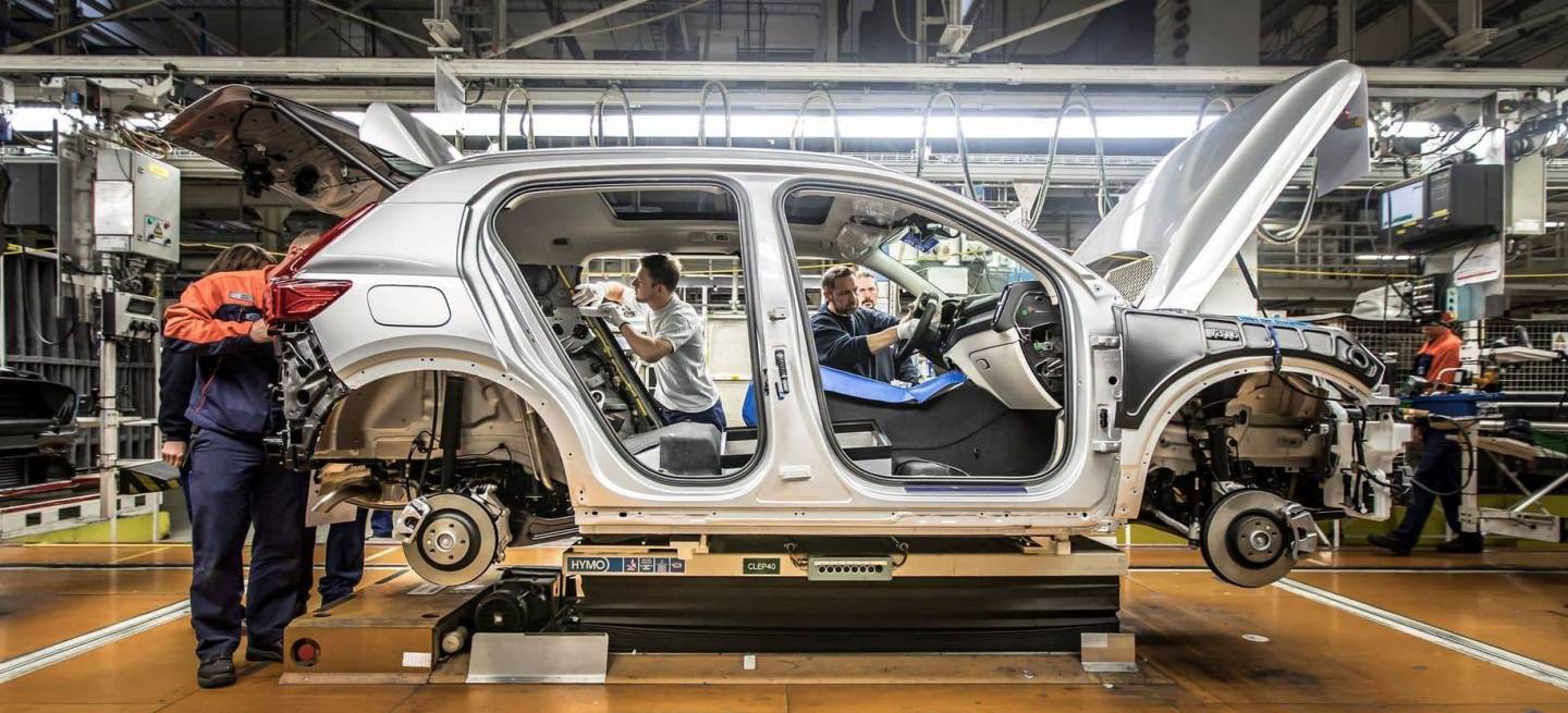 Pre-production of the new Volvo XC40 in the manufacturing plant in Ghent