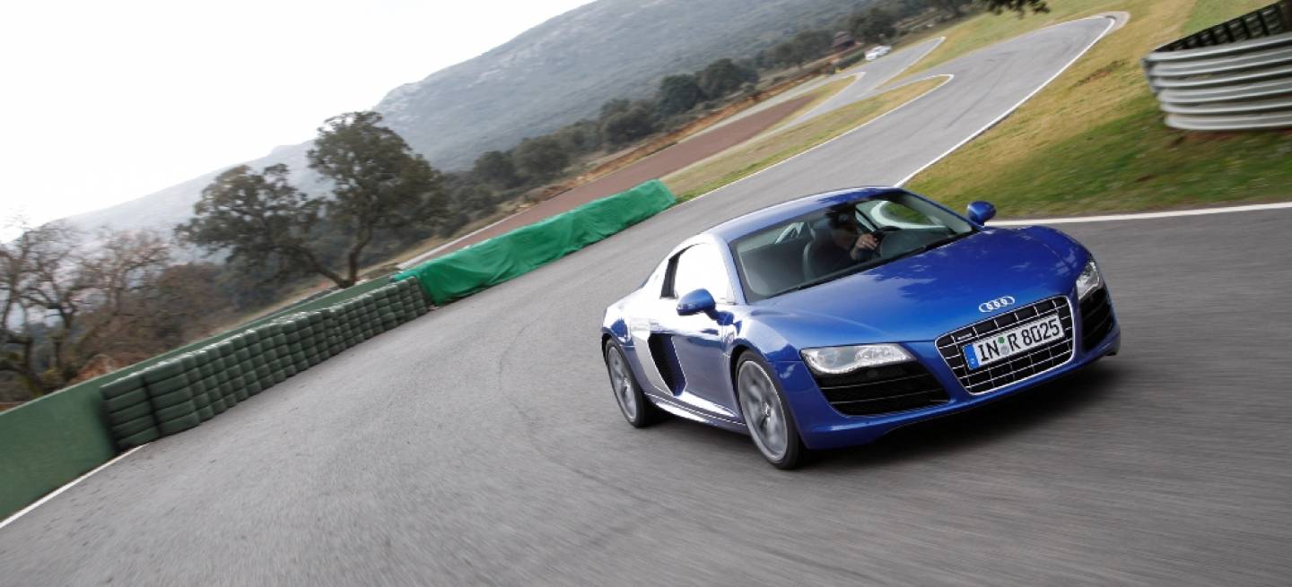 prueba-audi-r8-v10-circuito-ascari-12