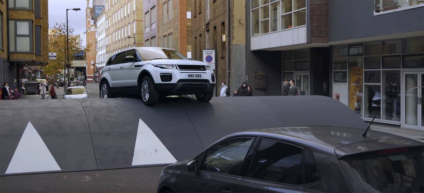 range-rover-evoque-resalto-video
