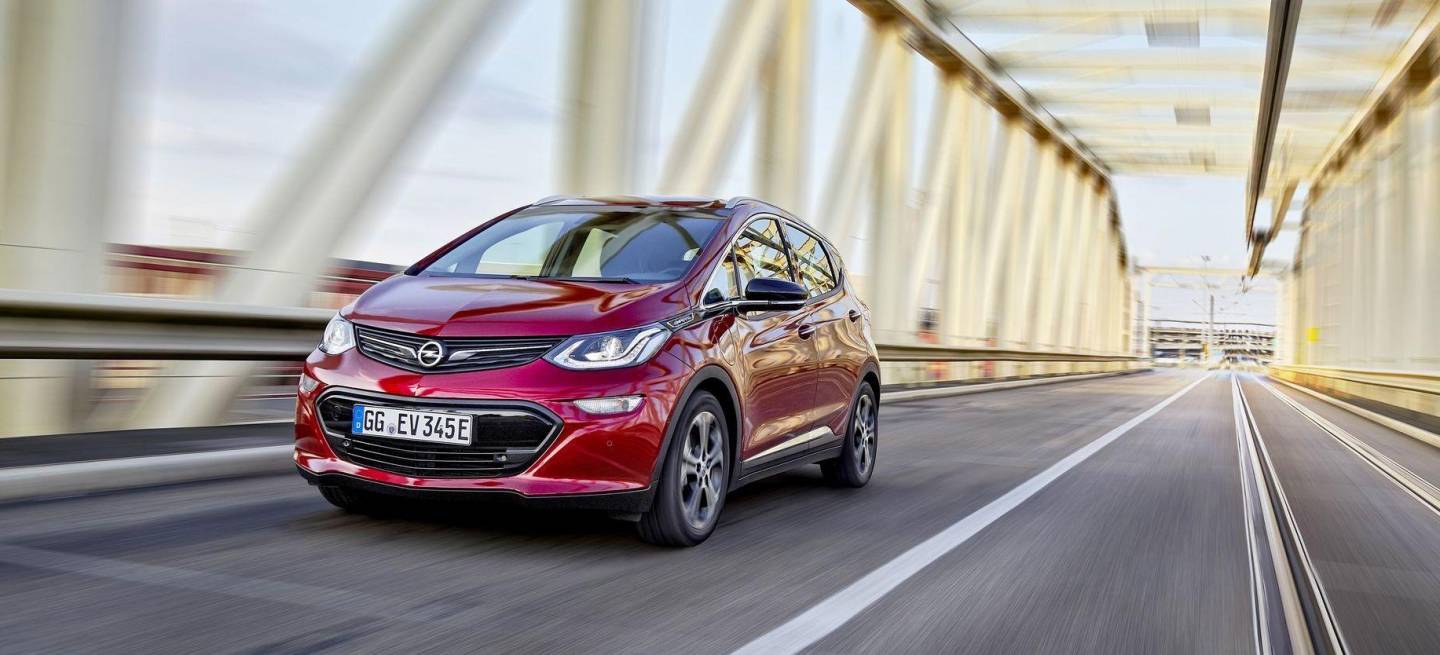 record-opel-ampera-e-7