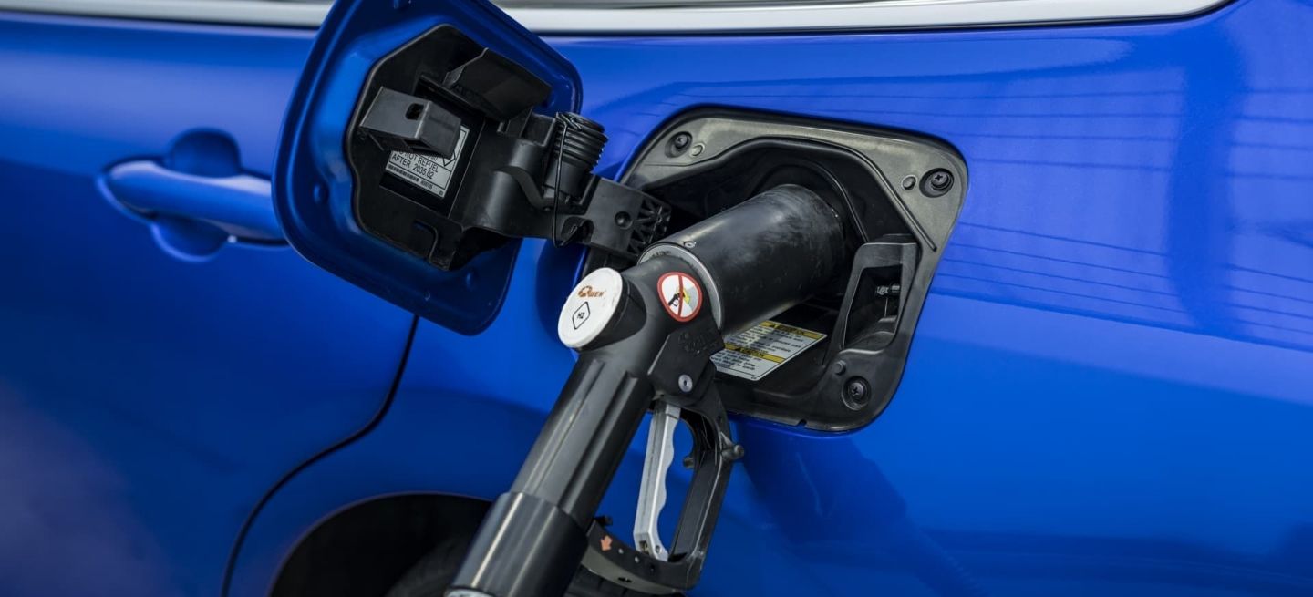 repostaje-hidrogeno-toyota-mirai.jpeg_1440x655c.jpg