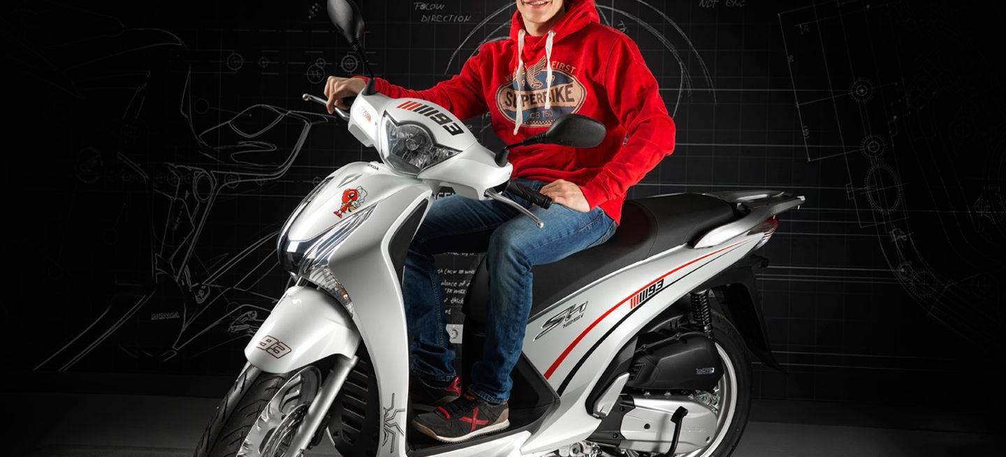 scoopy-125-marc-marquez-1