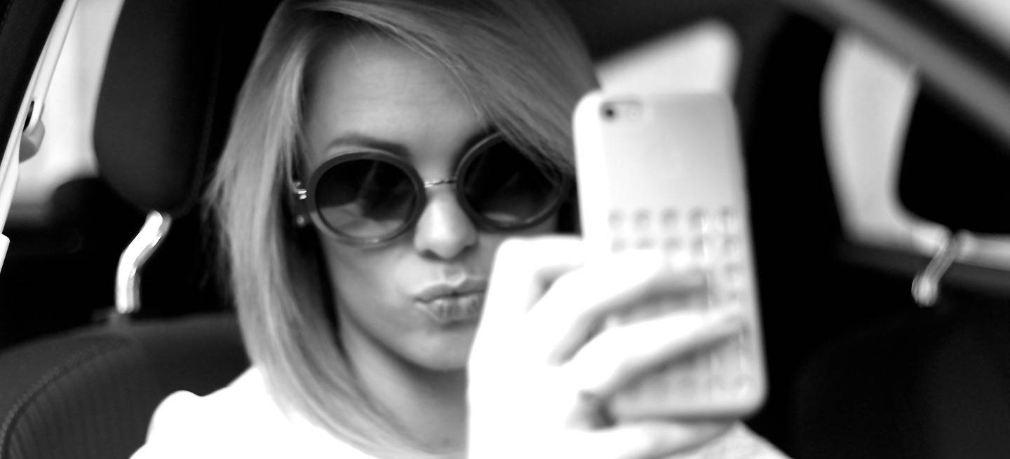 selfie-03-1440px