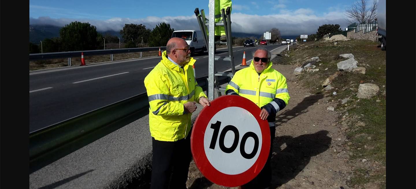 Senales 100 90 Kmh Limite Velocidad Carretera 1 Senales 100 90 Kmh Limite Velocidad Carretera 1