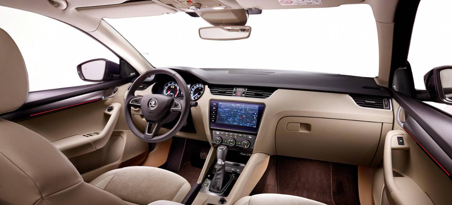skoda_octavia_interior_2017_dm_1