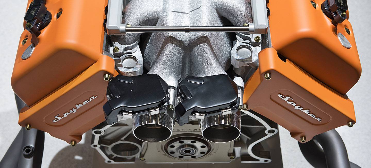 spyker-koenigsegg-motor-coches-v8-09_1440x655c.jpg