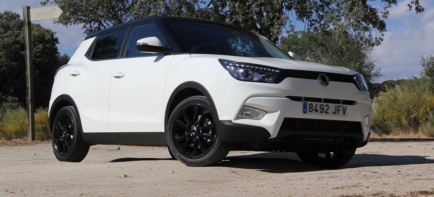 ssangyong-tivoli-2015-toma-contacto-exterior--4