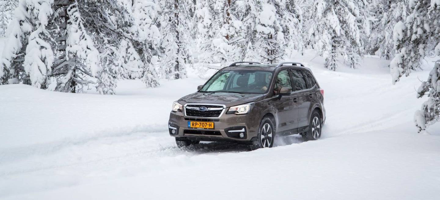 subaru_forester_2018_p