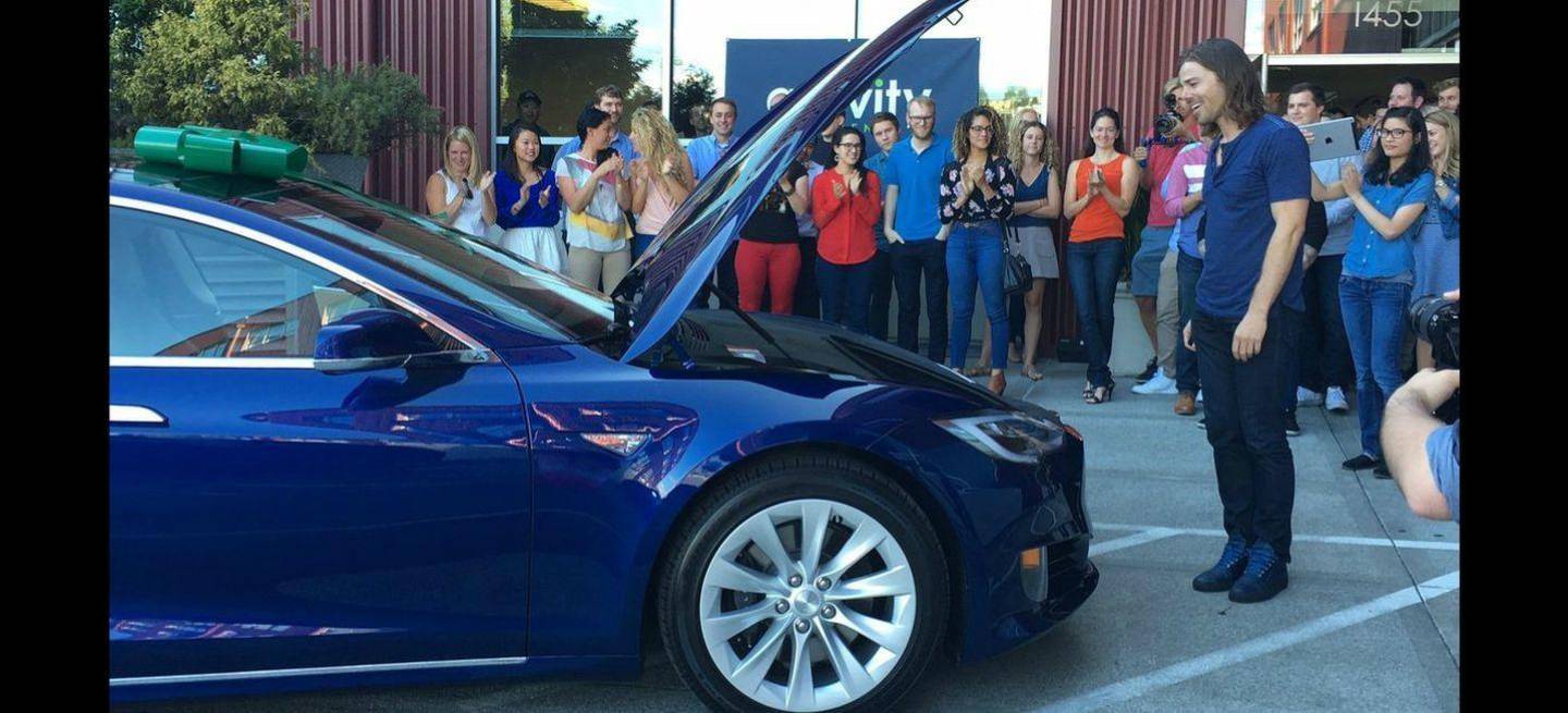 tesla-dan-price