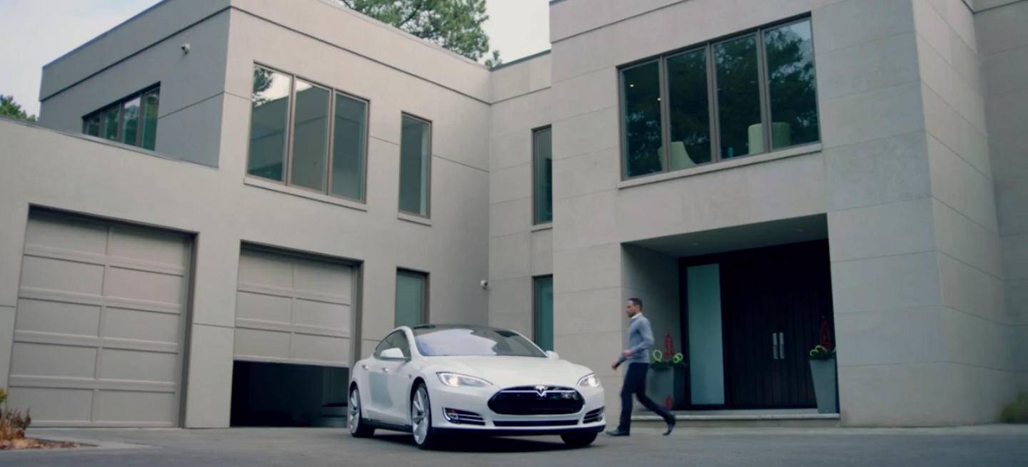 tesla-funciones-autopilot-01