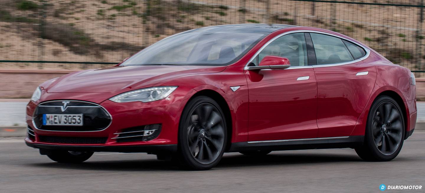 tesla-model-s-mdm-03-1440px