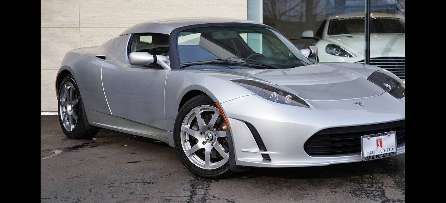 tesla-roadster-millon-euros-12