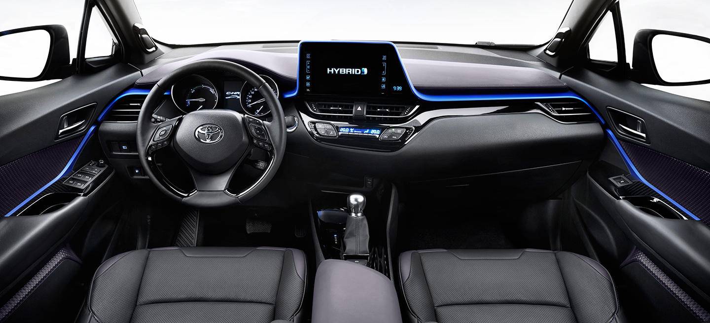 toyota-c-hr-interior-01