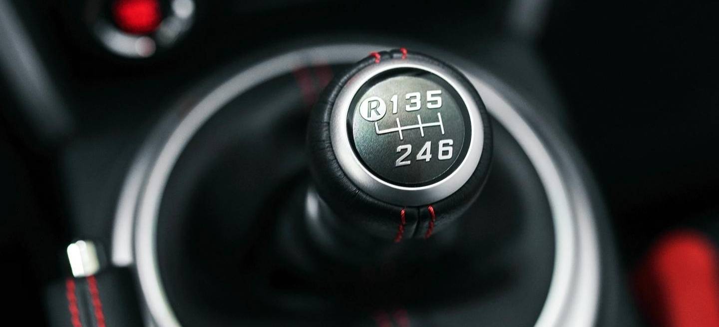 toyota-cambio-manual-0817-02