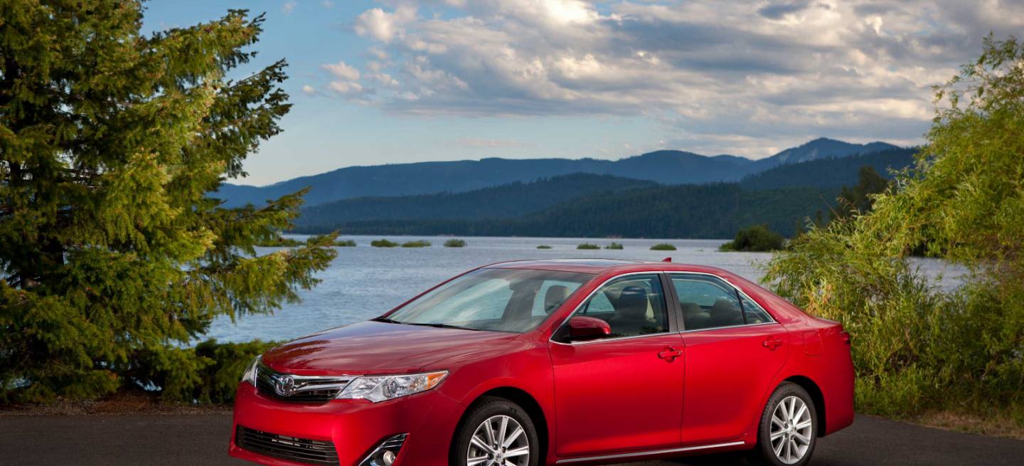 toyota-camry-2012-1