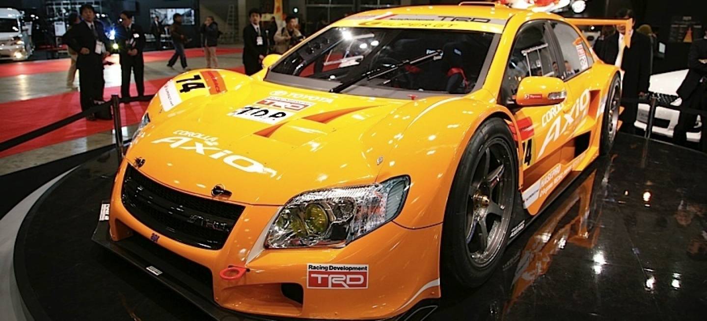Toyota Corolla Axio Super GT300