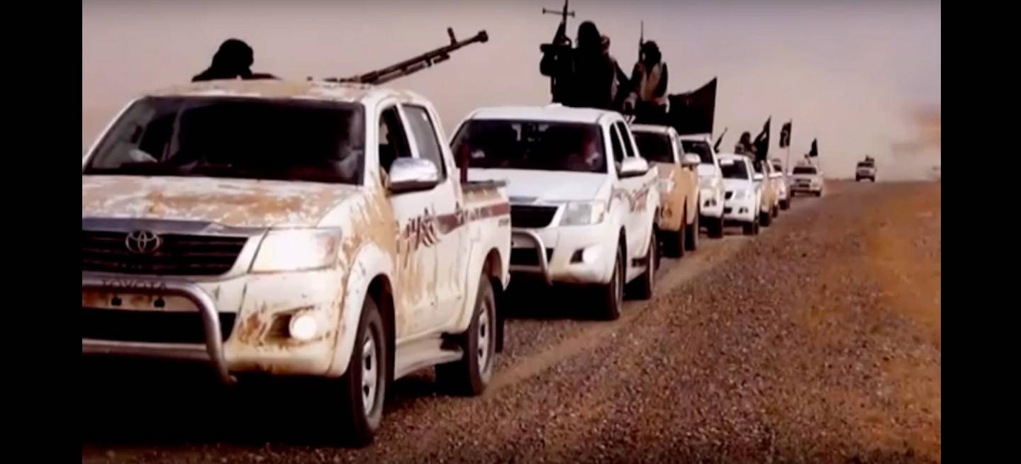 toyota-hilux-land-cruiser-estado-islamico