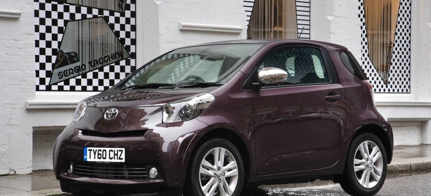 Toyota iQ 2011