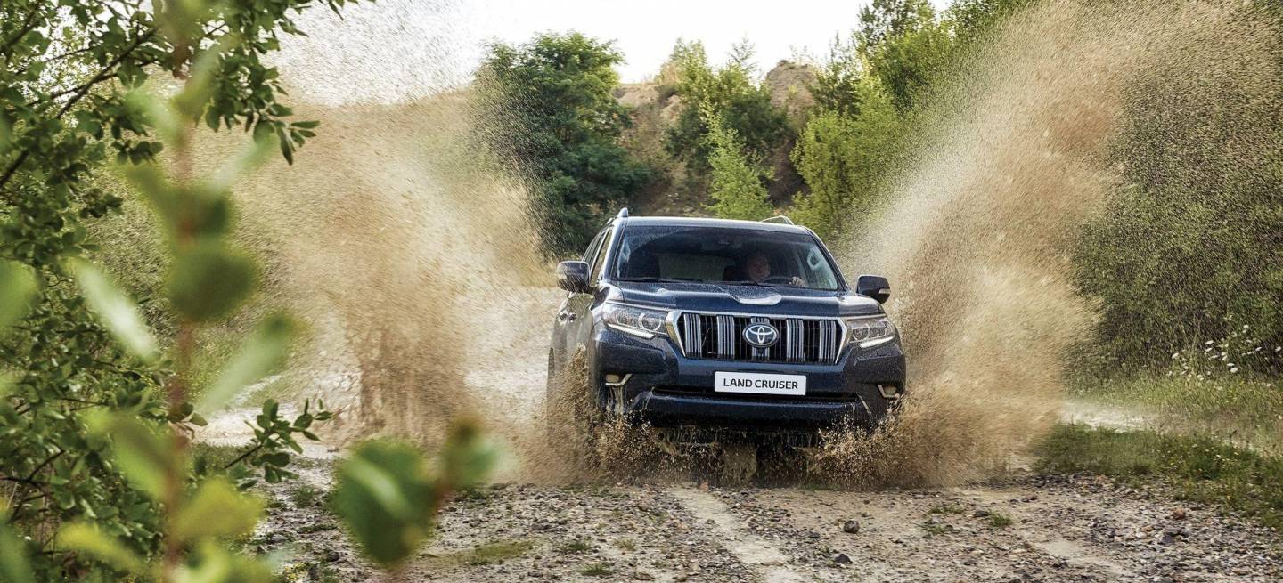 toyota-land-cruiser-2018-7
