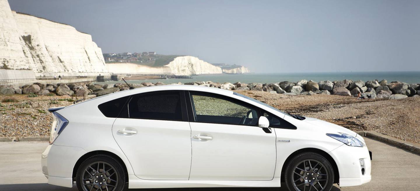 toyota-prius-generation-x-dm-1