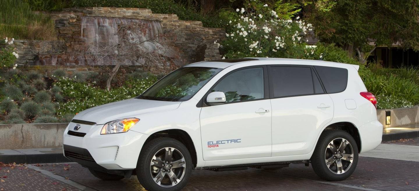 toyota-rav4-ev-dm-1