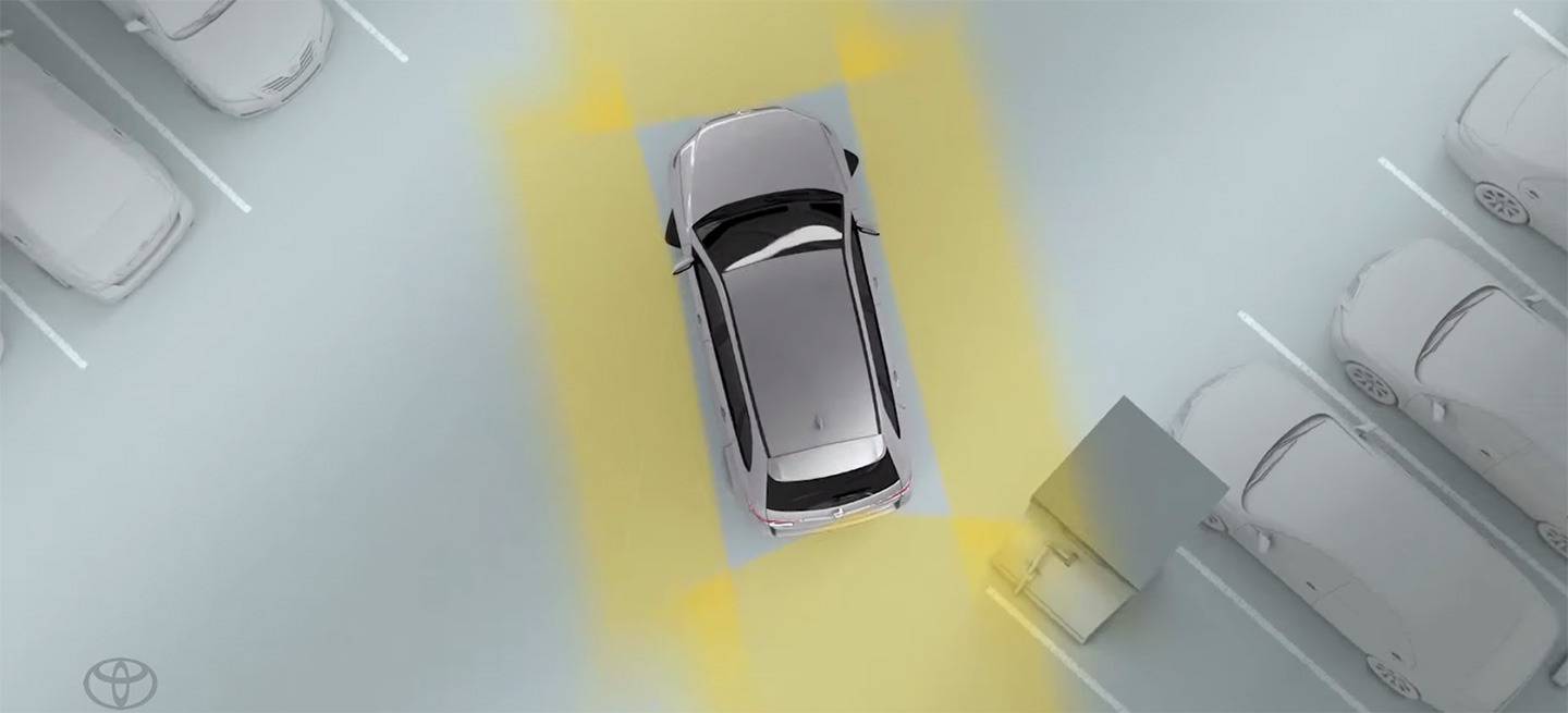 toyota-rav4-hybrid-camara-aparcamiento-02-1440px