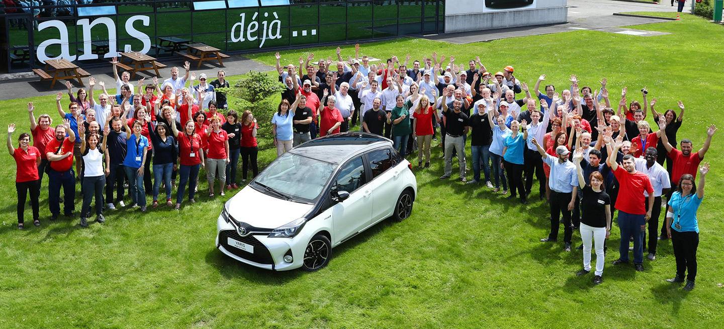 toyota-yaris-francia-02