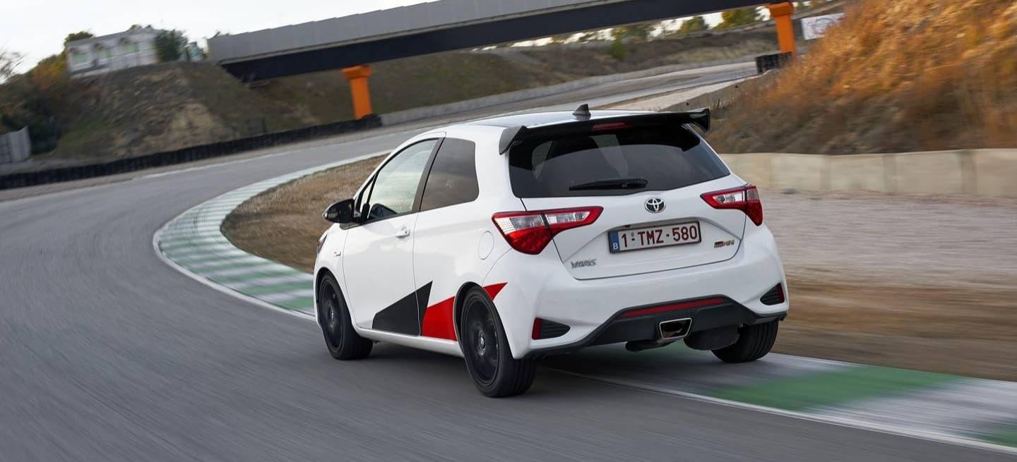 toyota-yaris-grmn-0118-023-mdm