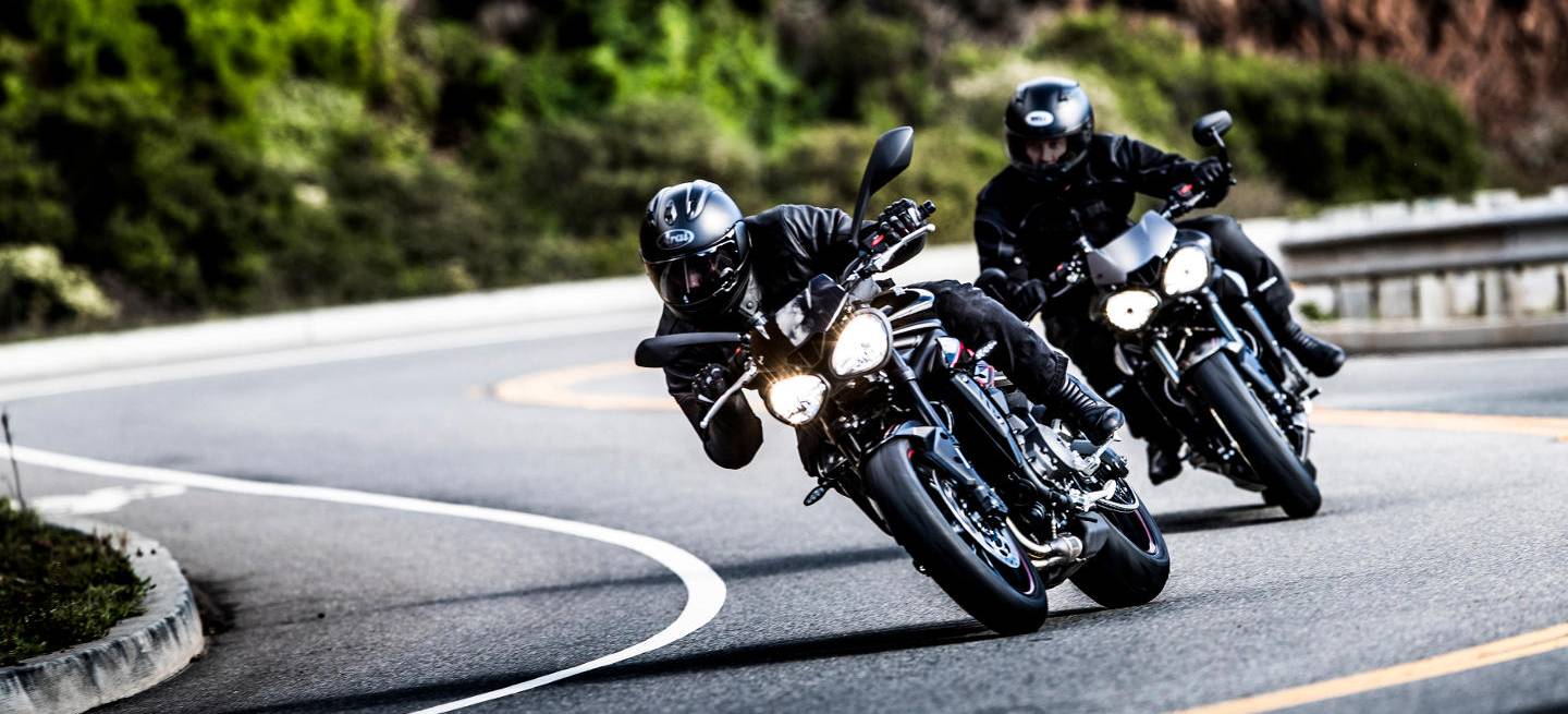 triumph_stret_triple_DM_1