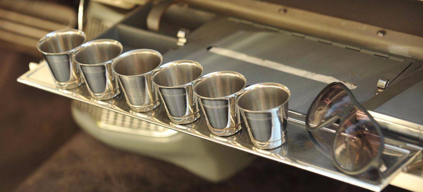 vasos-chupito-cadillac-1