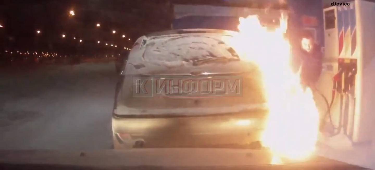 video-gasolinera-mechero