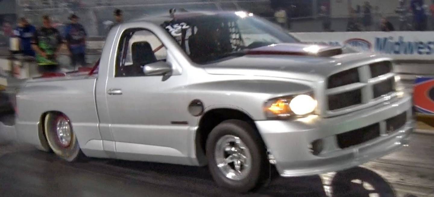viper-srt10-ram