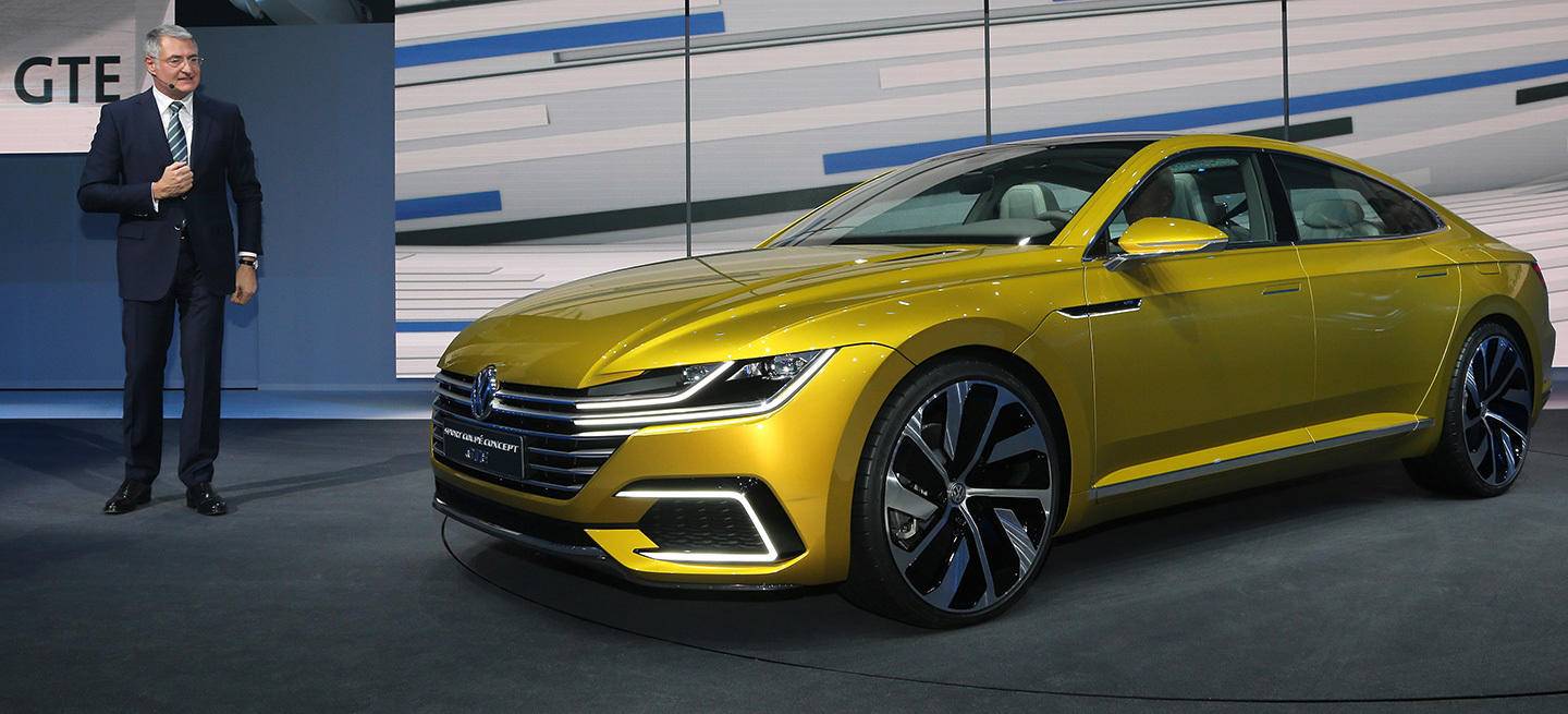 volkswagen-arteon-sport-coupe-concept-11