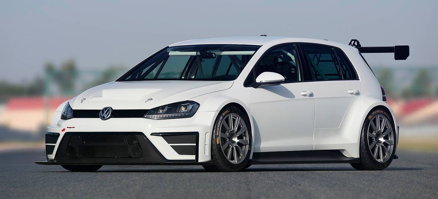 volkswagen-golf-tcr-2015-03-1440px