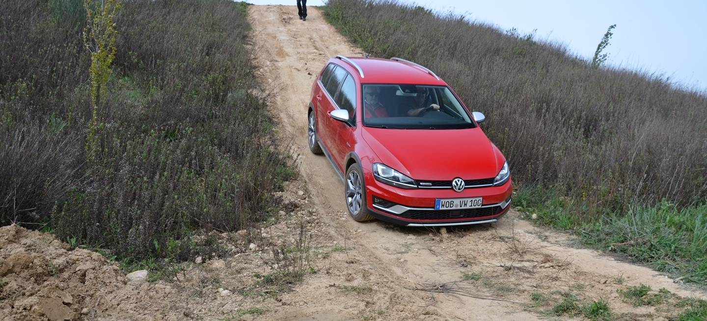 volkswagen-golf-variant-gtd-alltrack-280415-009-mdm