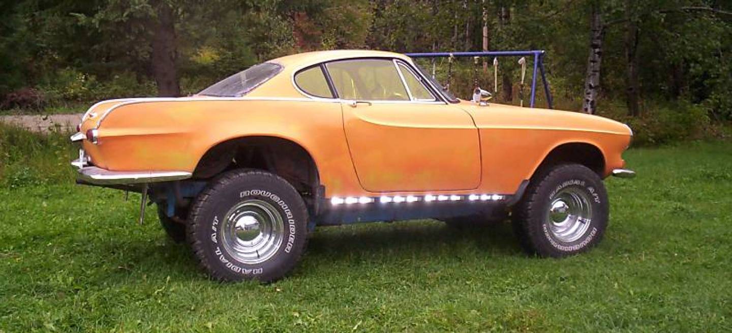 volvo-s1800-semi-bigfoot-party-edition-0