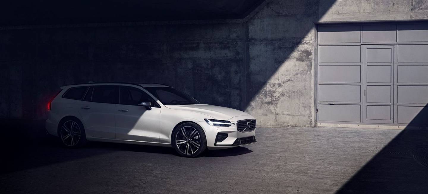 New Volvo V60 R Design New Volvo V60 R Design
