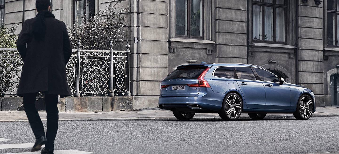 volvo-v90-r-design-2016-11