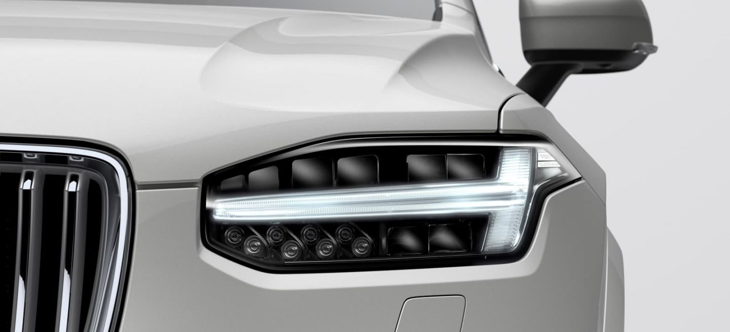 The New Volvo Xc90 Inscription T8 Twin Engine In Birch Light Metallic The New Volvo Xc90 Inscription T8 Twin Engine In Birch Light Metallic